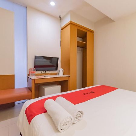 Reddoorz Plus @ Cipaganti Street 3 万隆 外观 照片