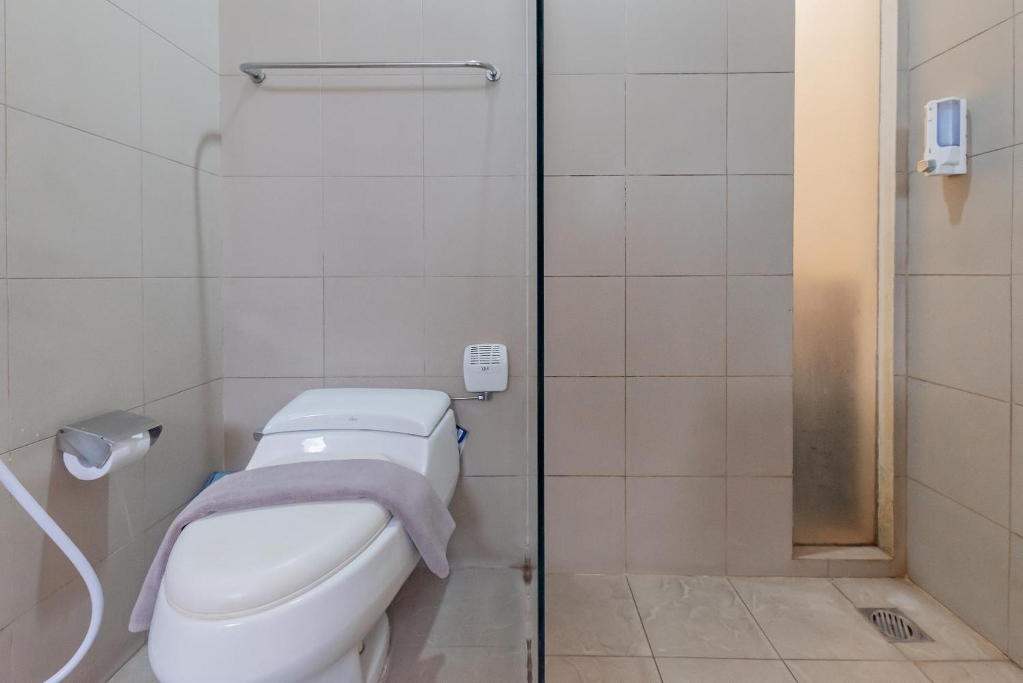 Reddoorz Plus @ Cipaganti Street 3 万隆 外观 照片