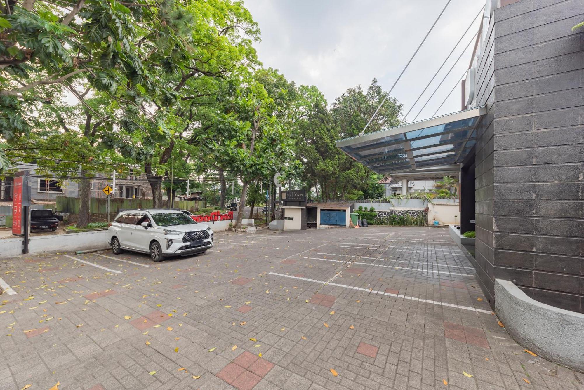 Reddoorz Plus @ Cipaganti Street 3 万隆 外观 照片